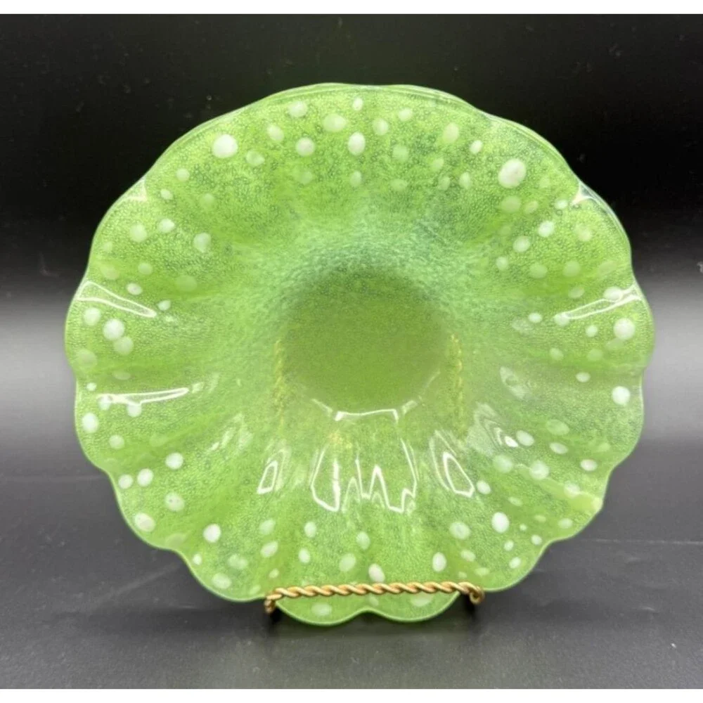 Vintage Murano Art Glass Green Clamshell Bowl 7